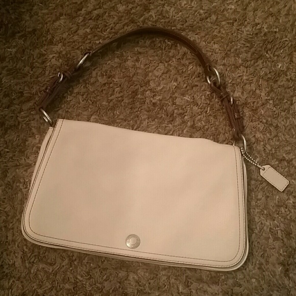 Coach Bag - Picture 1 of 4